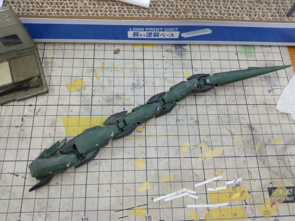 尻尾も２体分で延長