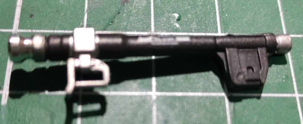 メタルパーツ使用