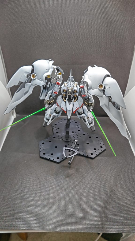 グラデーション塗装にて今回は白を基準にしてみました