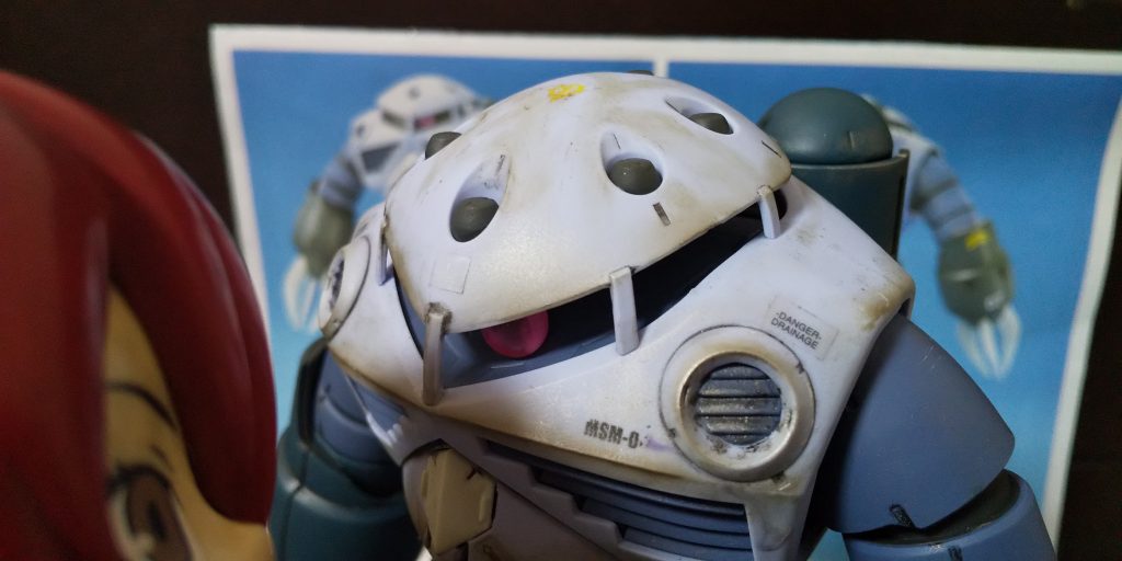 :モノアイレンズにはガイアカラー蛍光クリアピンクを使用したのだ。綺麗でブリリアント!