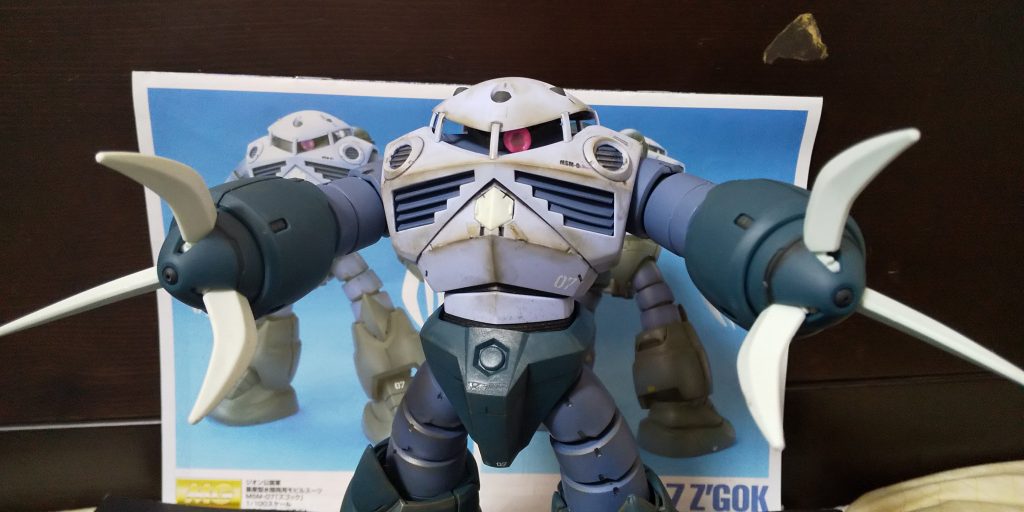 :アイアンネイルだ。手の内のメガ粒子砲で発砲し処刑だ!