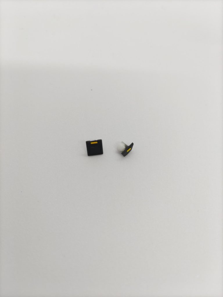 腕・腰の穴隠しのお化粧用の蓋パーツ撮影用に、今後の作品にも使う予定です😊作ればいいかw