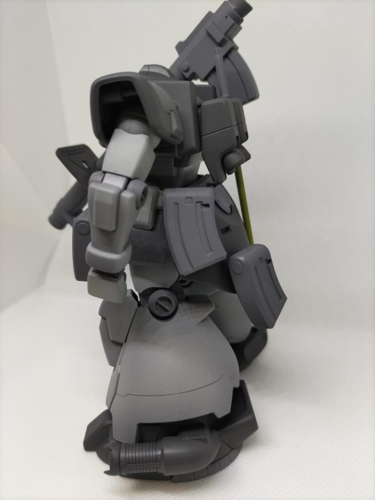 仕上げはプレミアトップコートつや消しです。いつも通りうっすら合わせ目消えてないです。ゲート跡も。