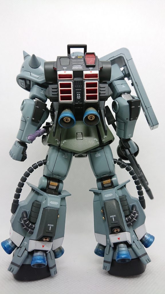 最後までご覧頂きありがとうございました。最後は背中を見てやって下さい。高機動型ザク、作製時に脚のスラスターの軸が２本折れたり、部品を紛失したりとトラブルもありましたが、楽しかったです。機会があればオリジン版も組んでみたいです。ロービジシリーズ、あと何機か構想がありますので完成次第随時投稿していきます。ご意見ありましたらお待ちしています。