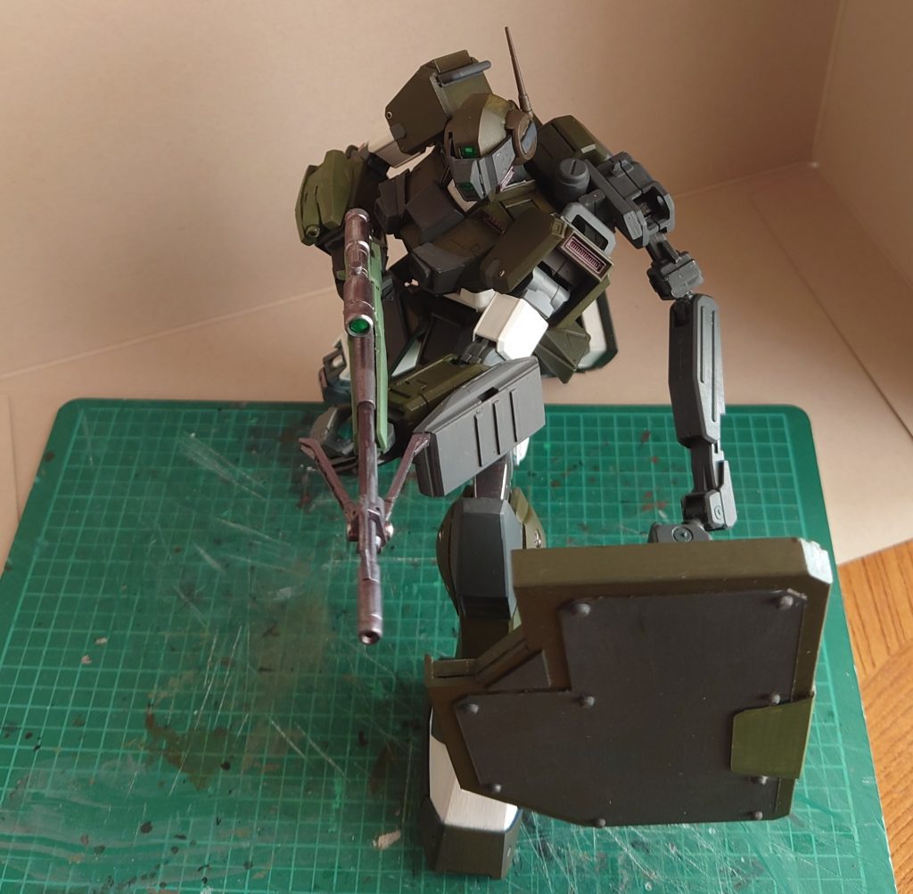 狙撃シーンを上から見るとこんな感じ。アームがみょ〜んと伸びてるのが分かるかと思います。