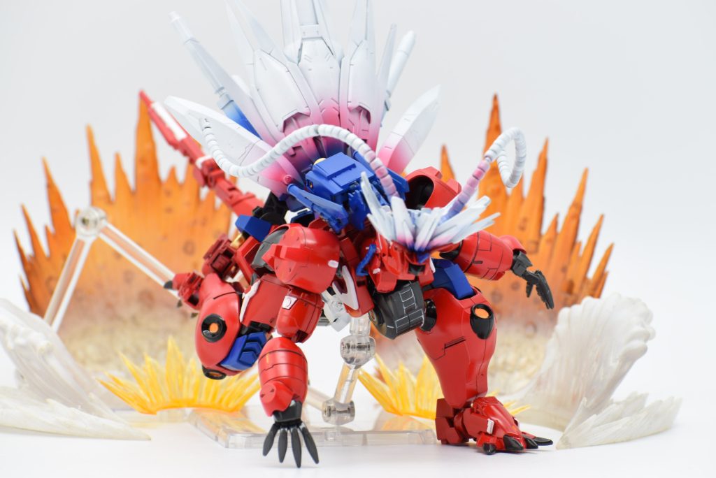 古代の力で大地を駆けめぐったり。なおしっそうけいたいへの変形はオミットしかんぜんけいたいとしての見た目を追求しました。