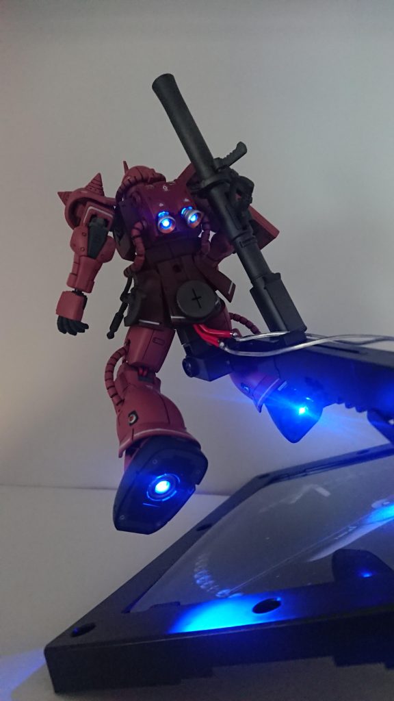 HGシャア専用ザクⅡ　赤い彗星ver.–5枚目/制作者：ジジ丸