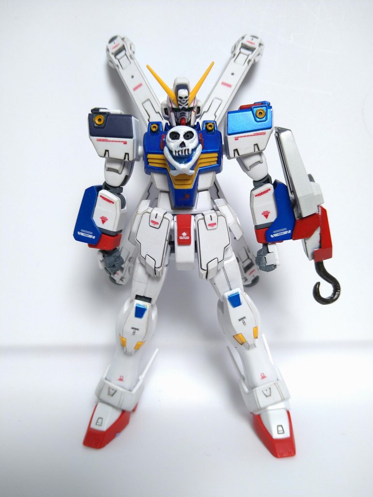 X1からの変更のためドクロはパテで整形。普段は第3、4世代を作ってるので小さくて大変でした。一応目にマシンキャノンも有ります。