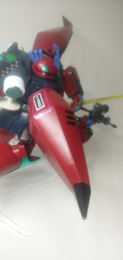 電子戦対応のアンテナの追加。