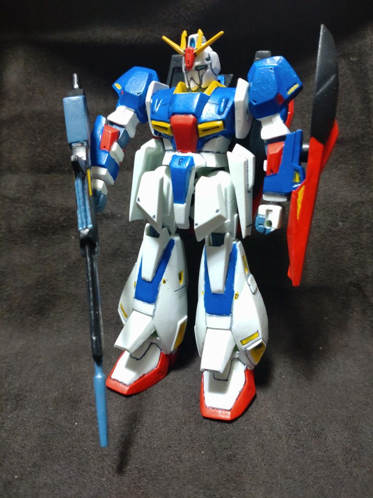 クオリティは昭和の食玩レベルかも…。何気に私自身初めてZガンダムを作りました。初めてのZガンダムプラモがこれって(笑)