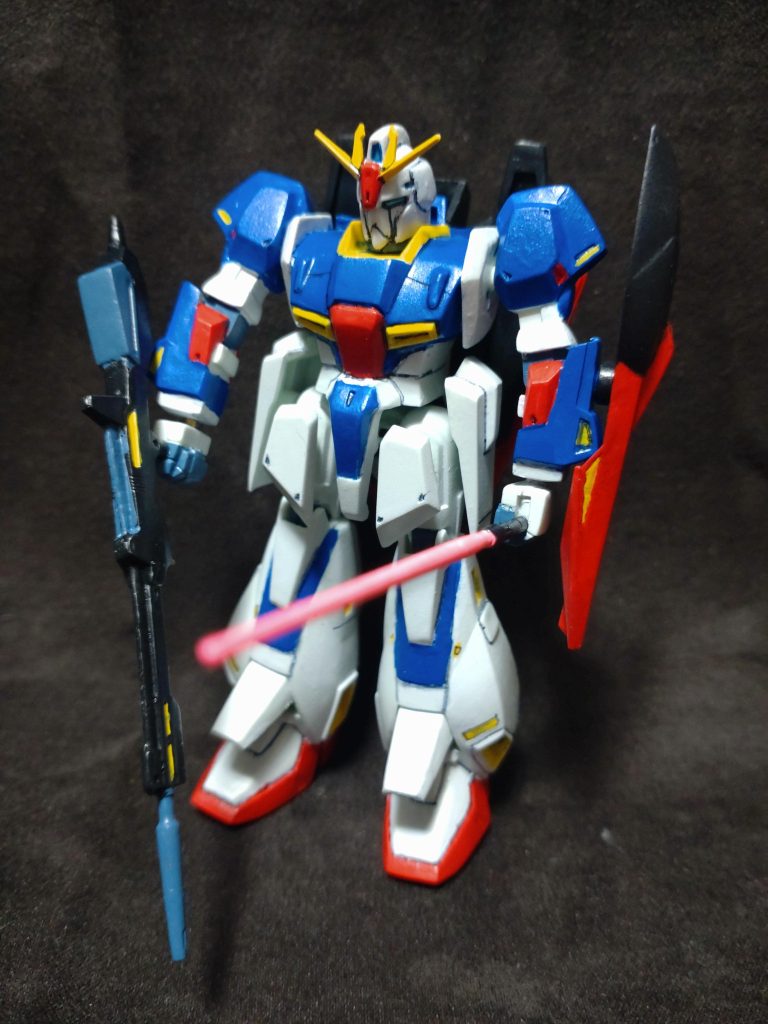 とはいえ、設定画に似たどっしり体型は素敵だし、この価格、この時代にスナップフィットを実現してるのは流石だと思いました。