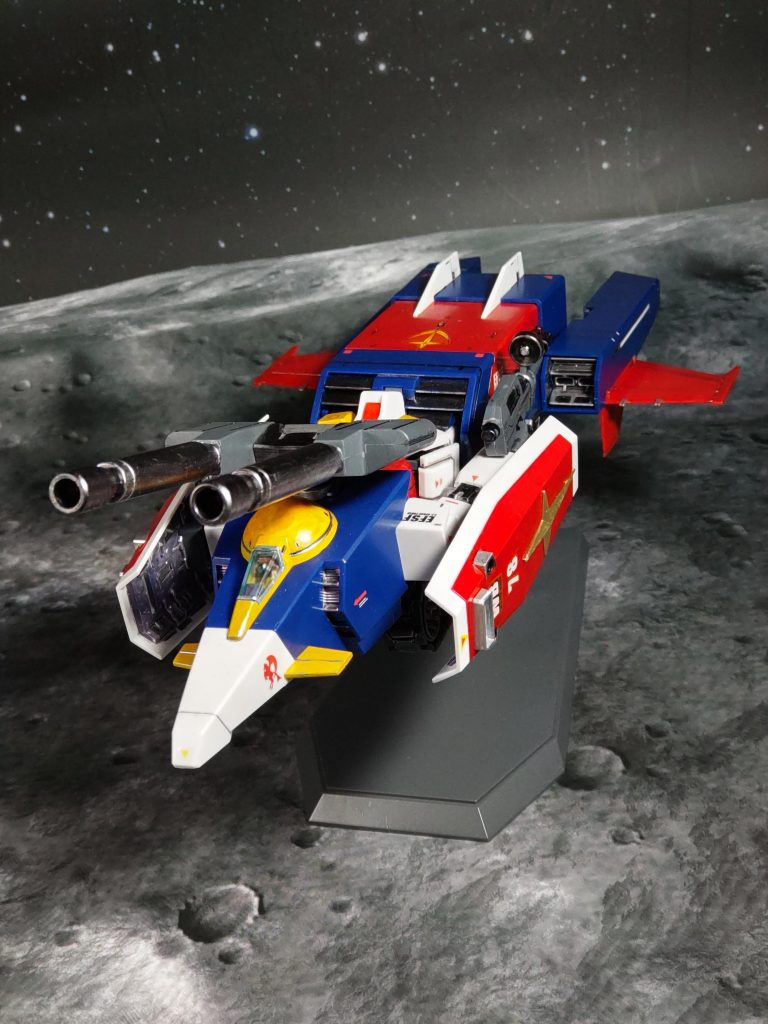 Gアーマー形態ちなみに、パイロットはセイラさんを意識して塗りました