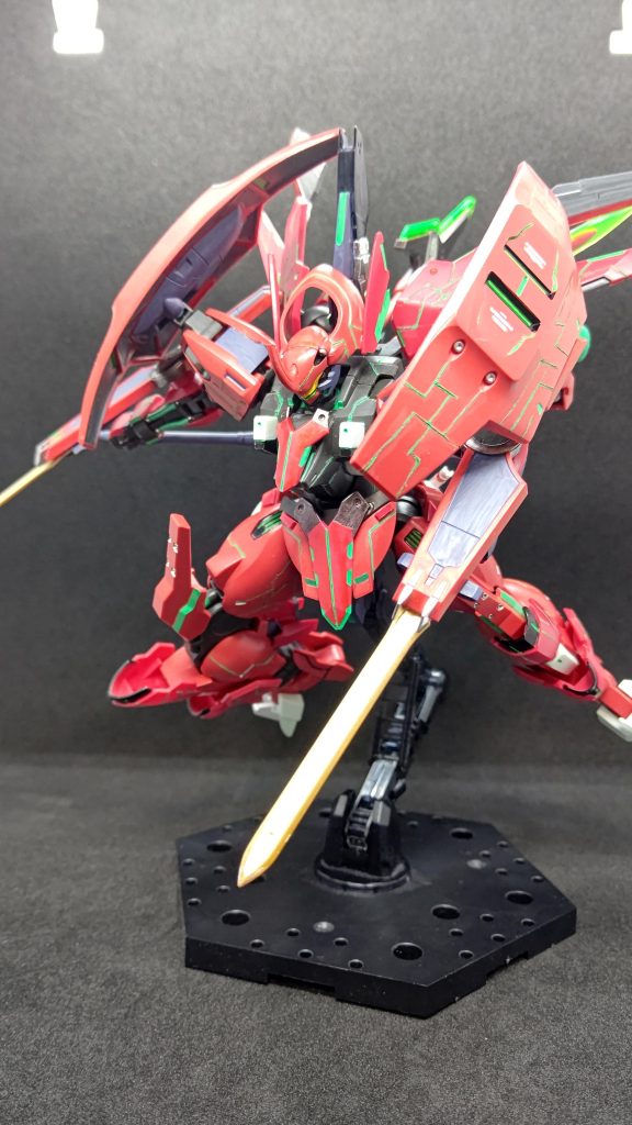 こちらもグリムゲルデから使用刀身はガンマカEXのホワイトゴールドを使用しました。