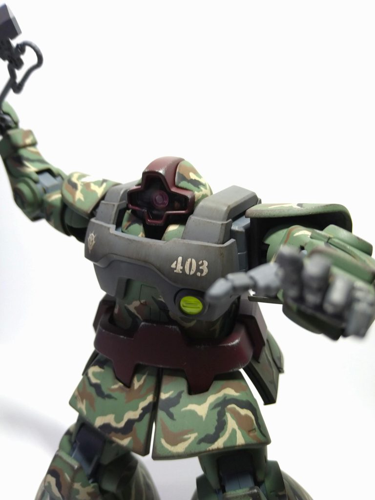 斬撃シーン。このヒートホークもザクのですw