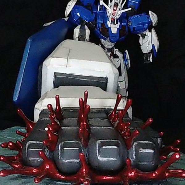 『やめな…さいっ！』