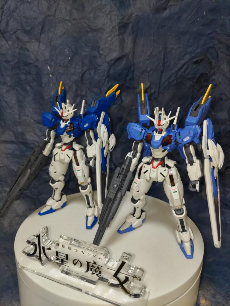 前回のガンダムエアリアル改修型とツーショット