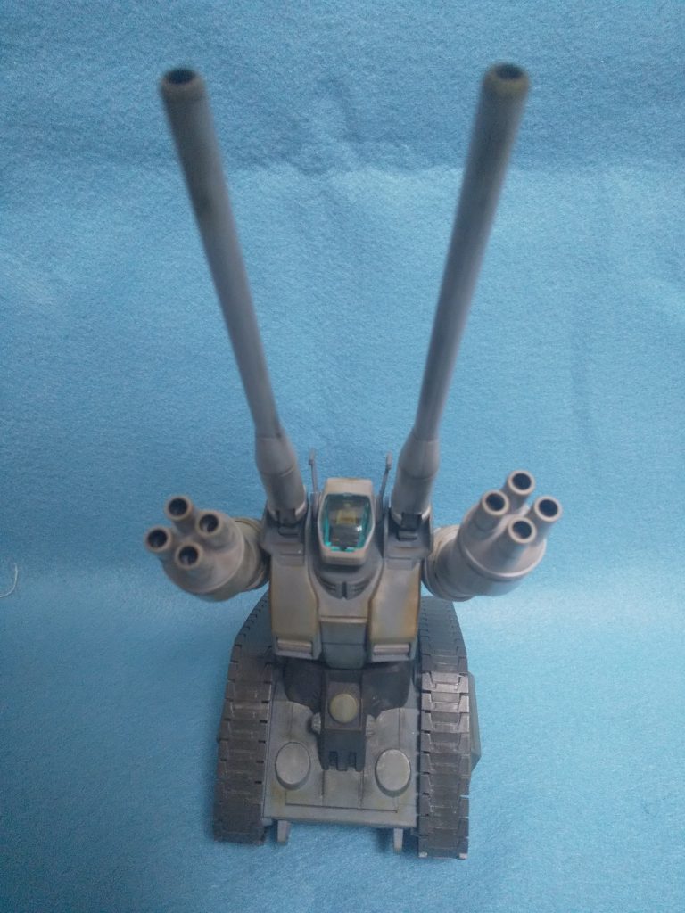 なんだろう…エサをねだる猫を思い出しました。