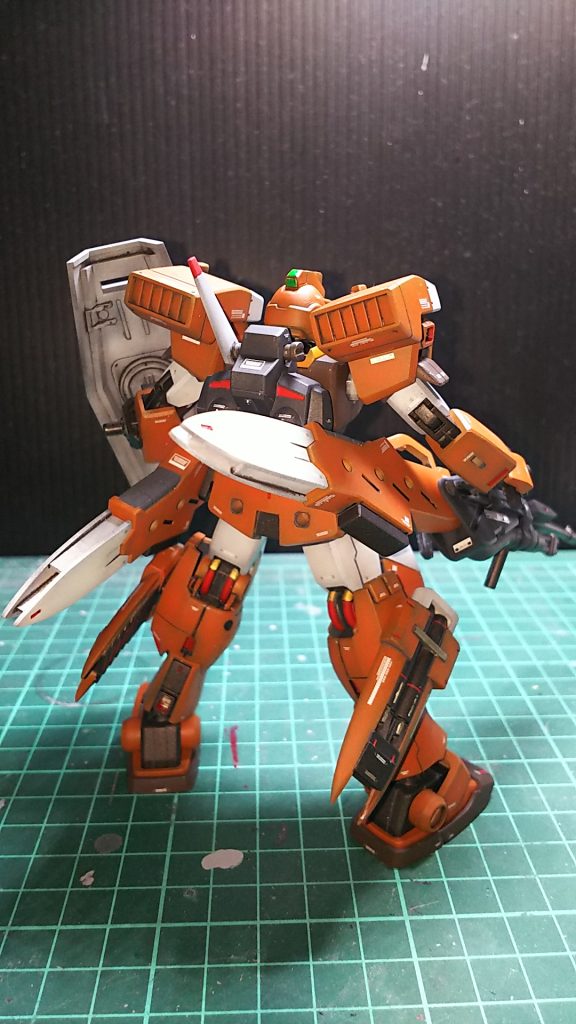 ブースターやらダクトやら沢山あるバックショットが好きです(*'ω')-з