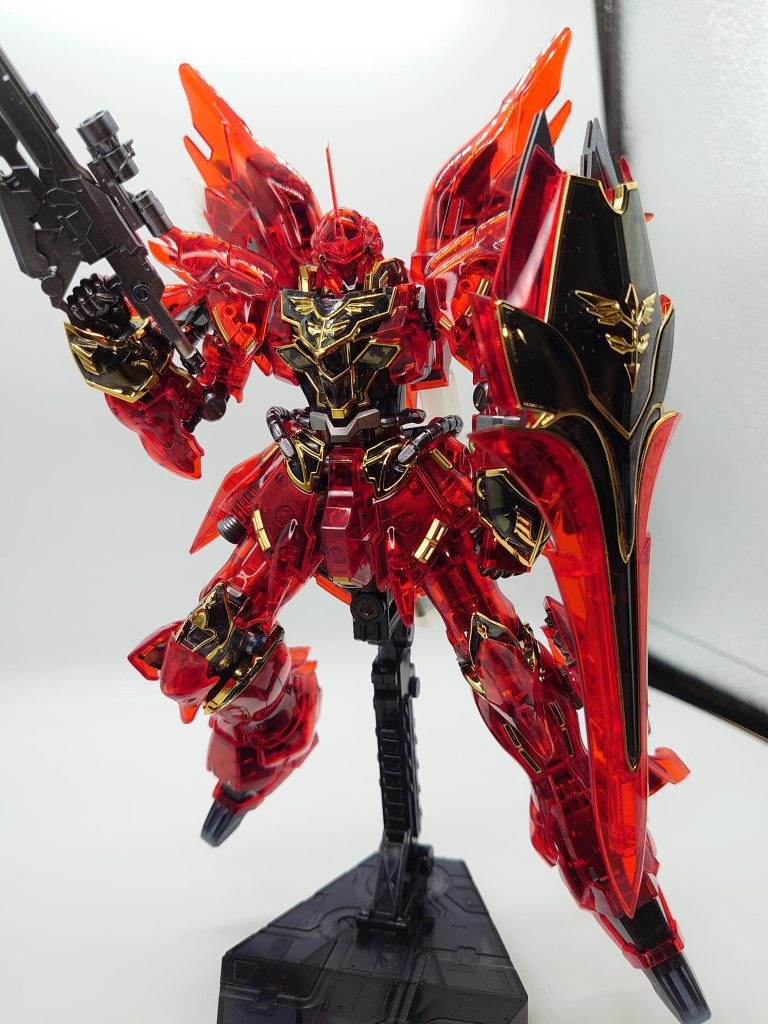 クリアパーツはハセガワのコンパウンドでひたすら磨いてピッカピカに仕上げました。