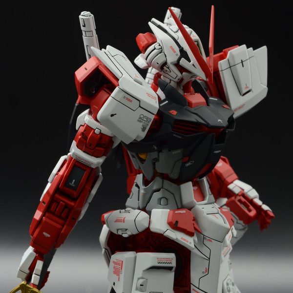MBF-P02 Gundam Astray Red Frame