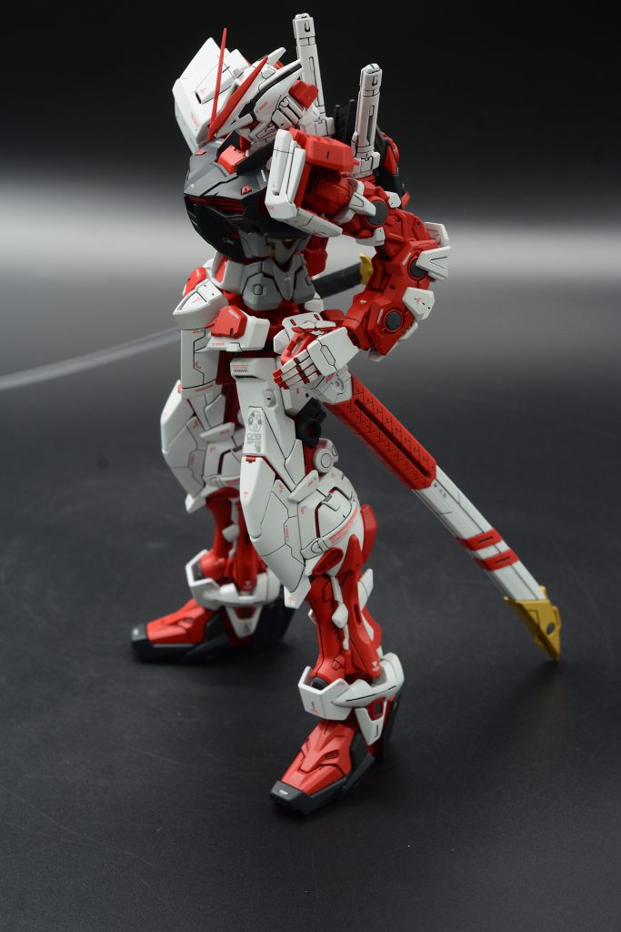 MBF-P02 Gundam Astray Red Frame–4枚目/制作者：@VmsWrs