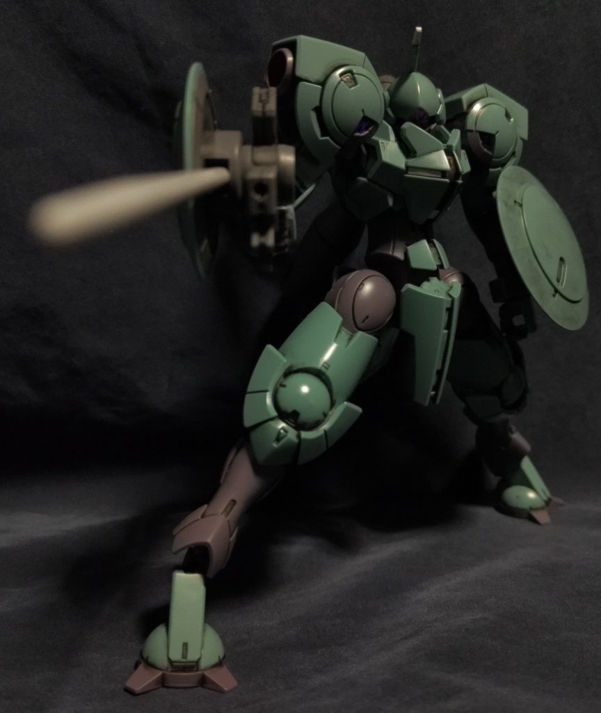 武装を構えて。お目汚し失礼しました。