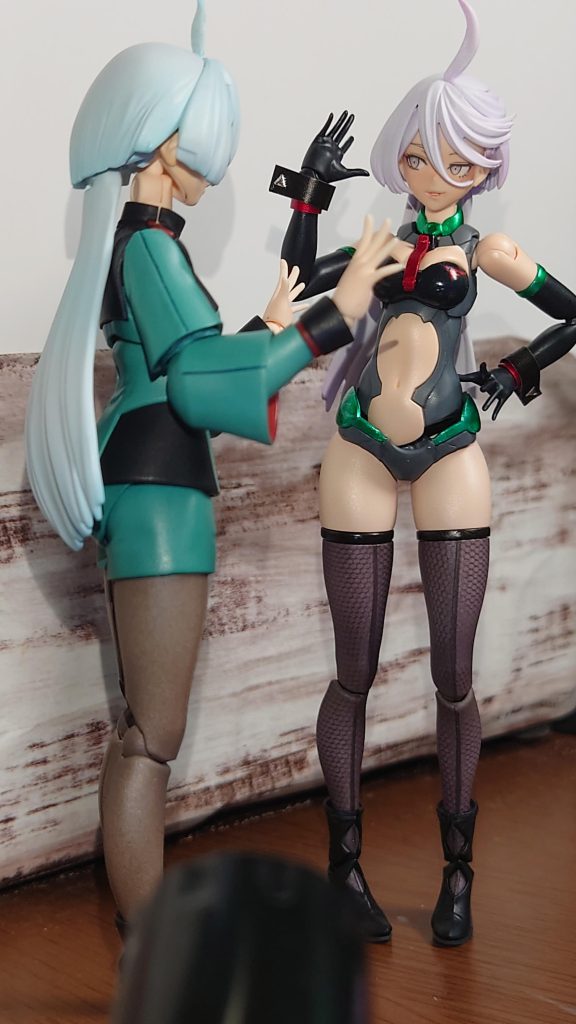 ハァイ♪初めましてぇ ワ タ シ♥えっっっ!!!何かの時にってダブスタのパパが用意しててぇそろそろ出番かなぁって皆んな言うからさ、様子見に来てみたってワケよw