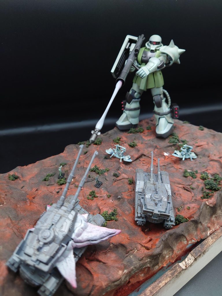 64作目 HGUC 1/144 MS-06ザク地上戦セット–9枚目/制作者：@kjyun_choroq