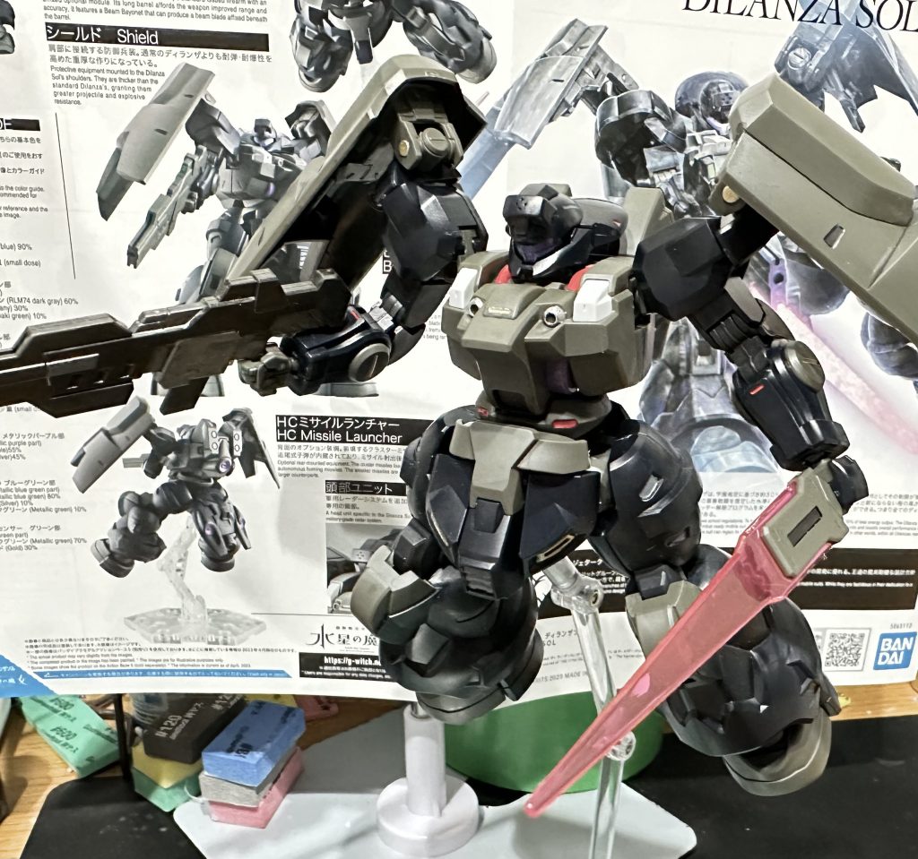 見比べ用に素組み&部分塗装時の画像。