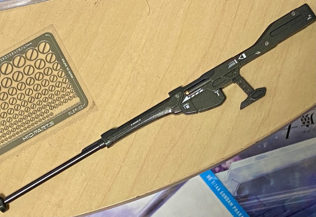 ライフルにはメタルパーツを使用してみましたが、自己満足くらいの目立ちでしたねw