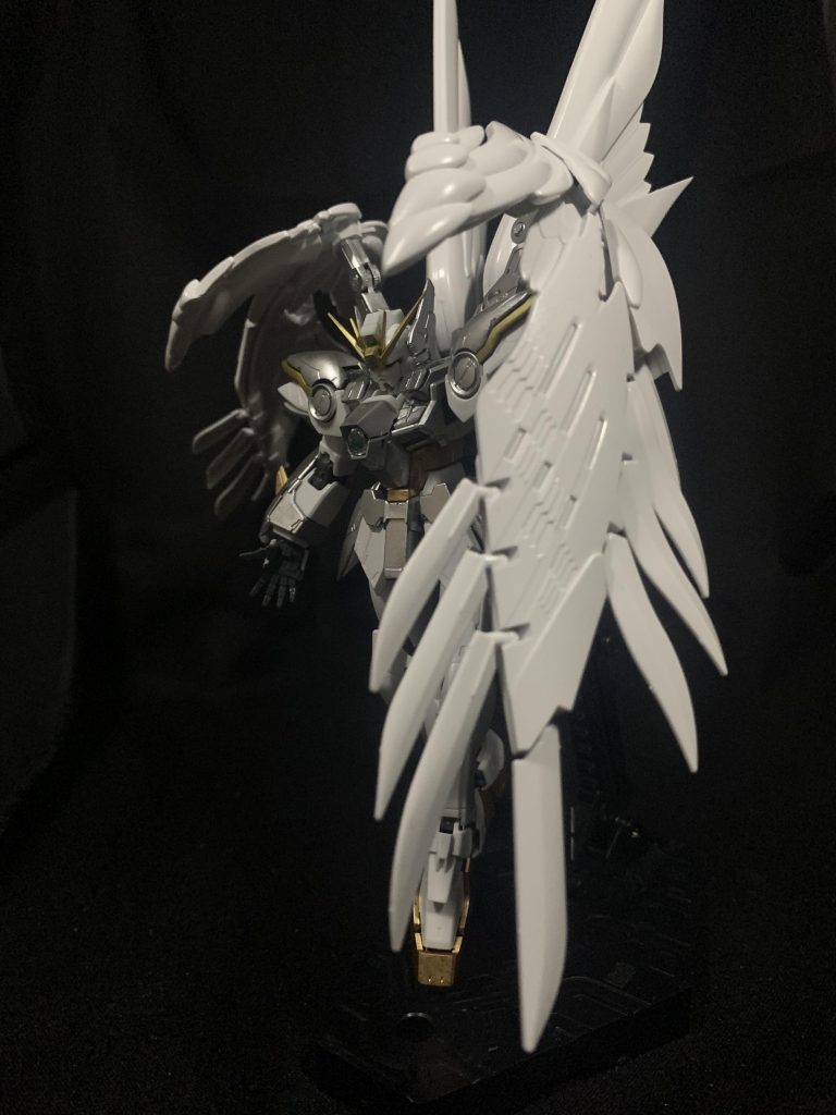 RG ウイングガンダム zero EX (シルバーver)–4枚目/制作者：@sugar1976