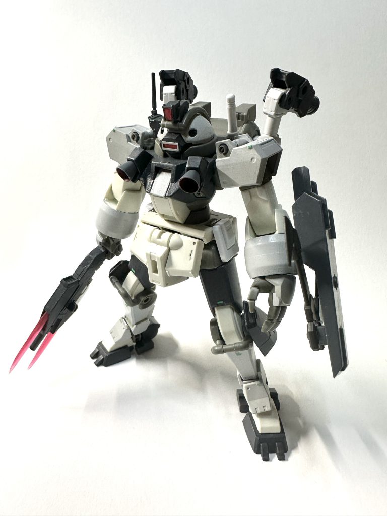 基本の塗装が終わった所。エアブラシ等スプレー系を使えない環境なので、シタデルのこの隠蔽力は本当に助かります!!