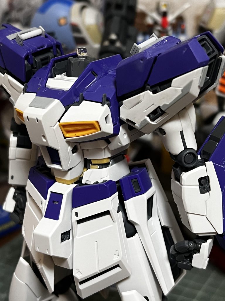 胴体延長して大きくなった隙間はプラ板でフレーム延長してます