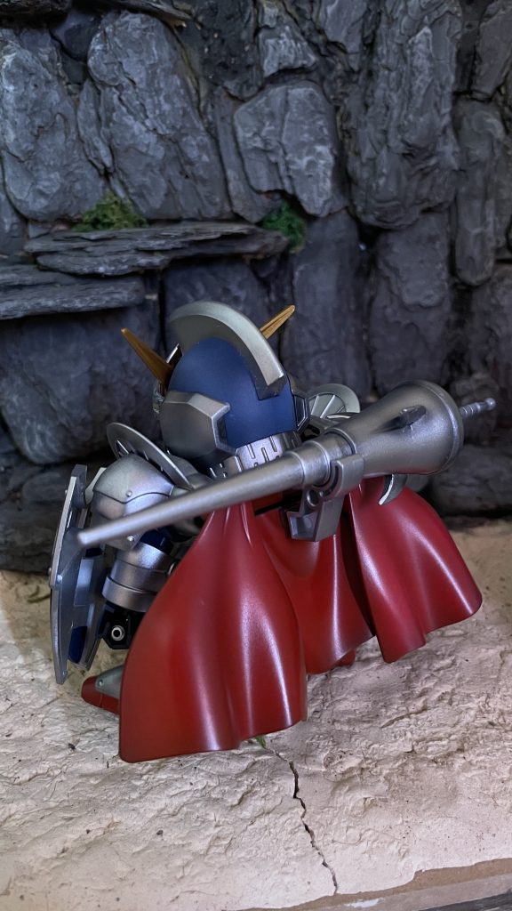 バックショット。マントは陰影強調したくて少し光沢残し。