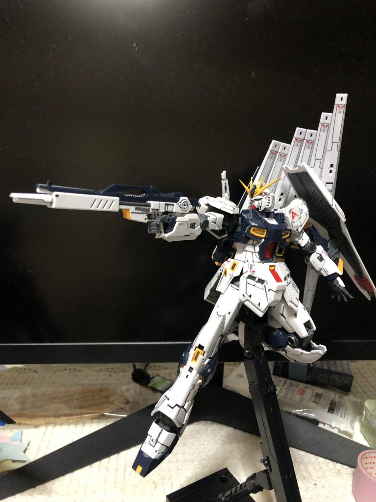 RGでまずビックリしたのが、可動域が同スケールのHGよりも自由度が高い事にビックリでした。