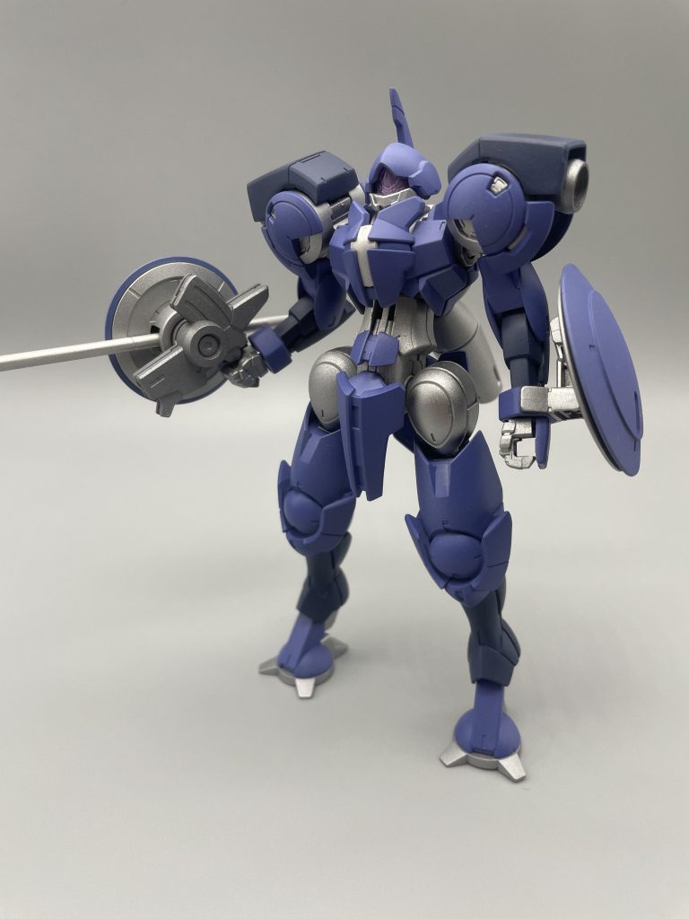 前面全体的にフレーム銀仕上げでコバルト・群青で塗装、簡単仕上げですね肩の塗り分けがお気に入りです