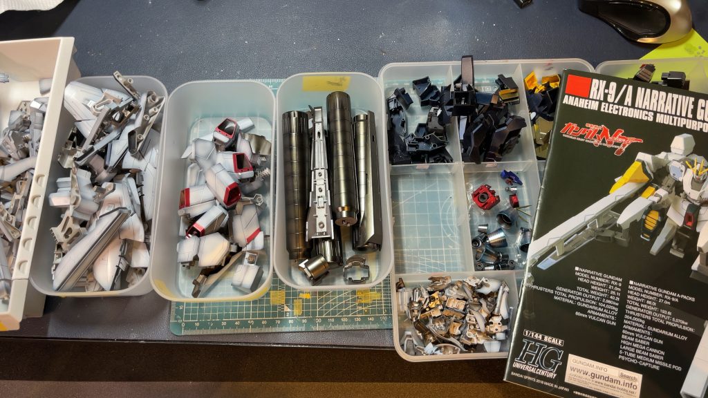 HGナラティブガンダム　A装甲–2枚目/制作者：あきぽよ@chipochannel