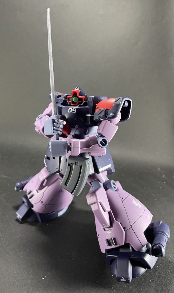 ガンダムマーカーでの塗り分けもしました😆