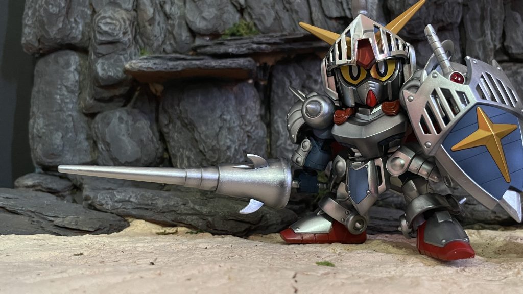 中世感を出したかったので、あえてちょいムラっぽいグラデーションにしました。メッキパーツはせっかくなのでそのまま使ってます！