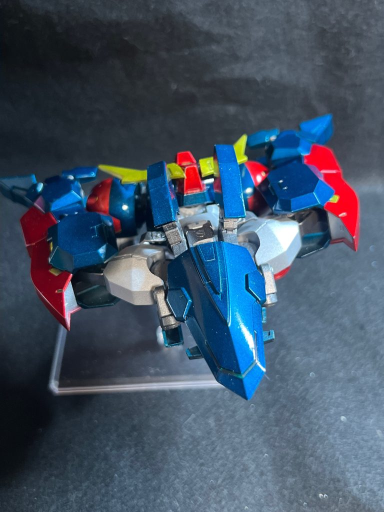 「こんな事もあろうかと❗️」博士の声がコックピットに響いた。Σジェット発進‼️