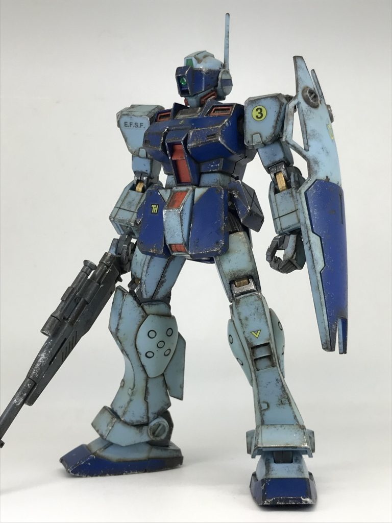 ジムスナイパーⅡってカッコいいですよねバイザーを下げたおフェイスが私の好みです😊そうそう…前回のザウォート(イクサーΣ)の投稿のコメントで、レモ○ピープルと言う昔のロリ○ン漫画?アニメ?雑誌のタイトルを久々に耳に?しました🙄(笑)