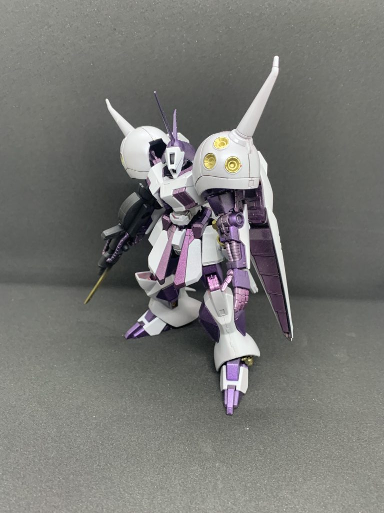 パールホワイトメタリックパープルメタリックピンクで塗装しました