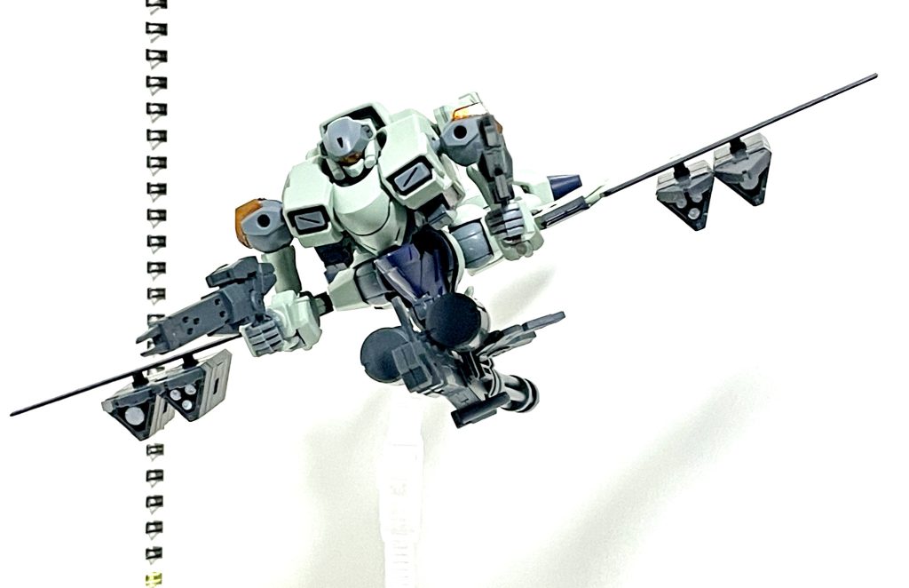 ◆武装変更。主兵装は腹下に懸下。