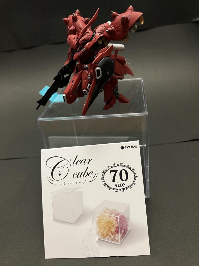 最後はウキウキで買って来たセリアのケースに入れたら入らなかった悲しみの一枚で締めさせていただきます。70サイズだと入りませんよー!最後までお付き合い頂き、ありがとうございました!
