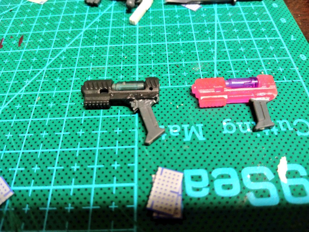 グリップ部分はジャンクの中の物を移植。