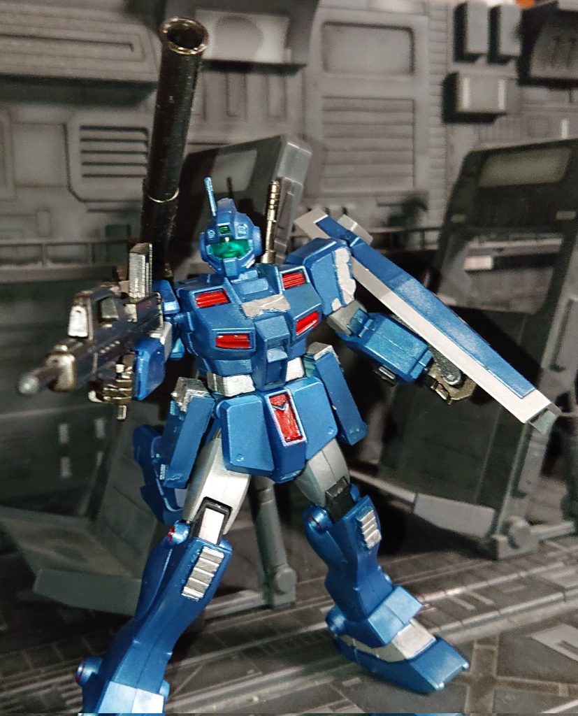 マチ〇ソビが近いのでコス制作のほうに時間取られてガンプラが進んでませんでしたがようやく１機完成('ω')