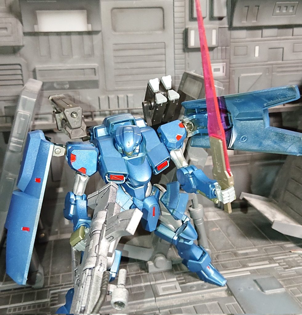 ショルダーアーマー内のビームトーチ