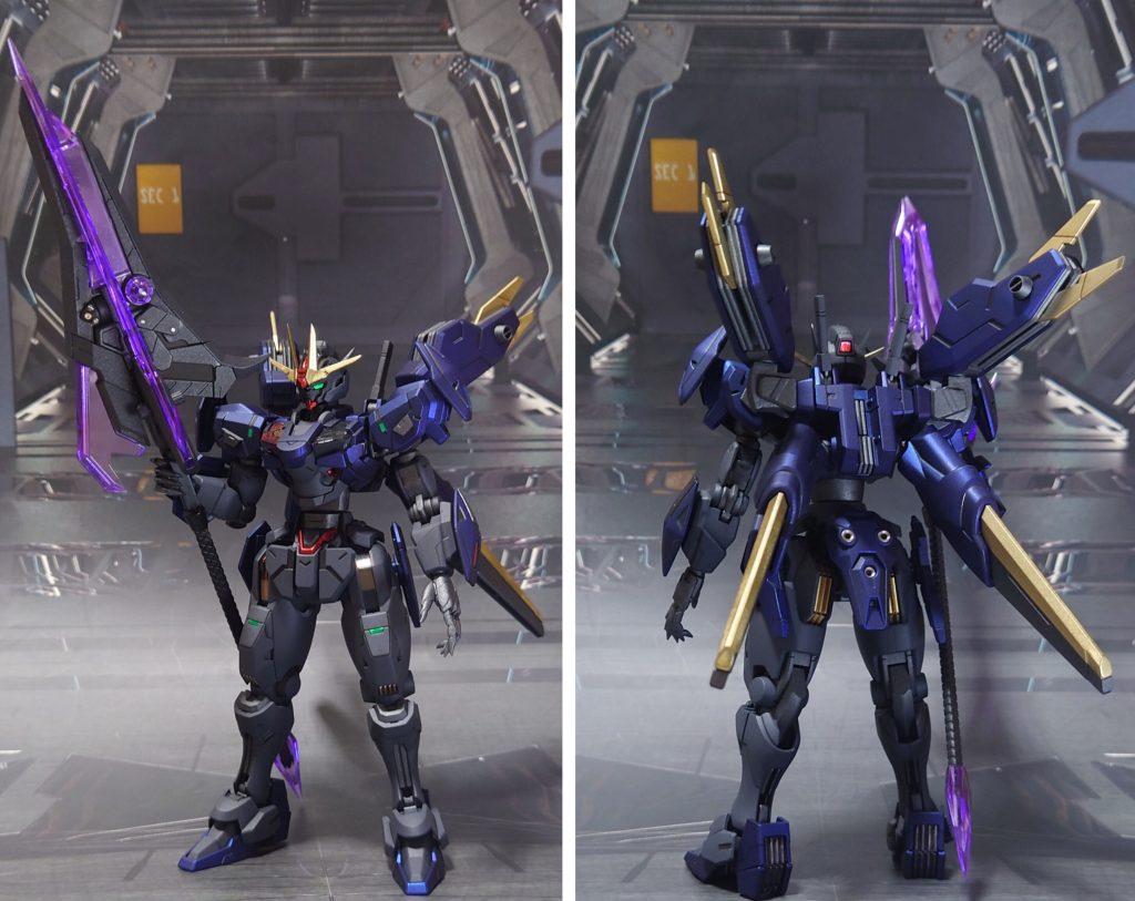 ガンダムキャリバン(改修型)、ビットオンフォームで前後ろ。■塗装レシピ黒:黒サフ→ファントムグレー→つや消し青:黒サフ→シャインシルバー→→ディープメタリックブルー→つや消し赤:黒サフ→メタリックレッド→光沢金:黒サフ→ブラック→メタルゴールド→光沢関節等グレー:黒サフ→ブライトガンメタル→つや消しクリアパーツ各種:光沢胸部金属パーツ:メタルプライマー→クリアレッド武器類黒:黒サフ→MS連邦グレー→つや消し槍グリップ:黒サフ→つや消しビーム刃エフェクト(クリアブルー成型のものを使用):根本側にMSホワイト→先端側にメタリックレッド→全体に蛍光ピンクセンサー類:キット付属シールを使用(貼り付け後に光沢)その他部分塗装、墨入れ:ガンダムマーカー各種(トップコート前に実施)