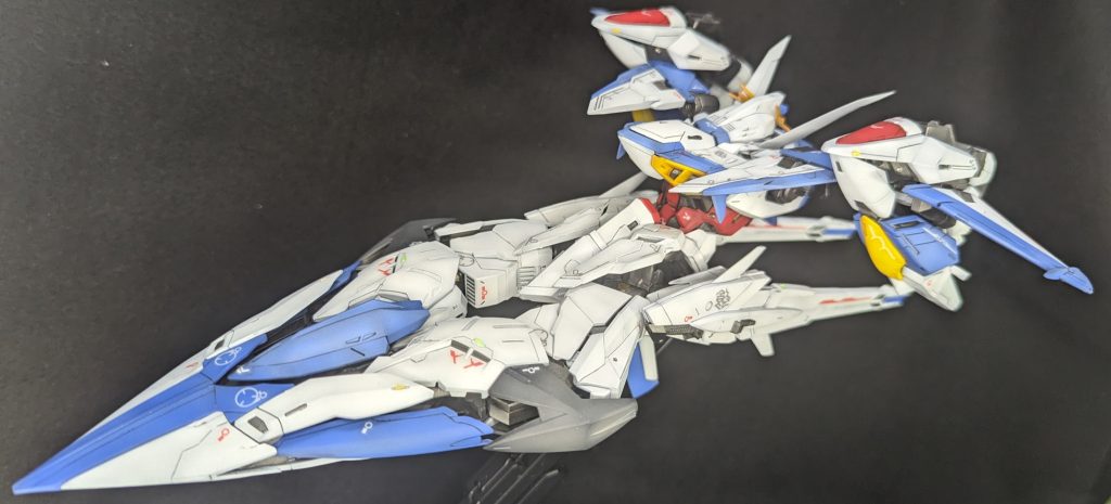 変形後クリアランス調整とモデリングワックスのお陰で塗装禿げなく変形できます