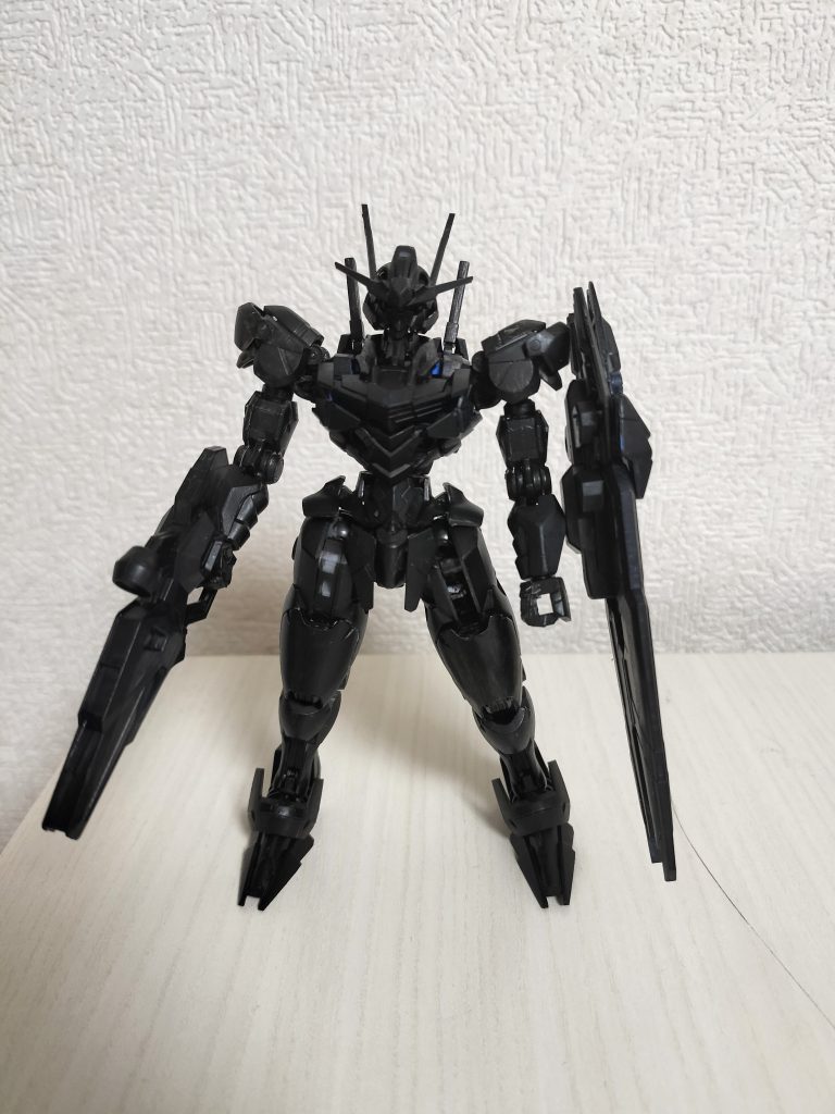 筆で黒に塗って